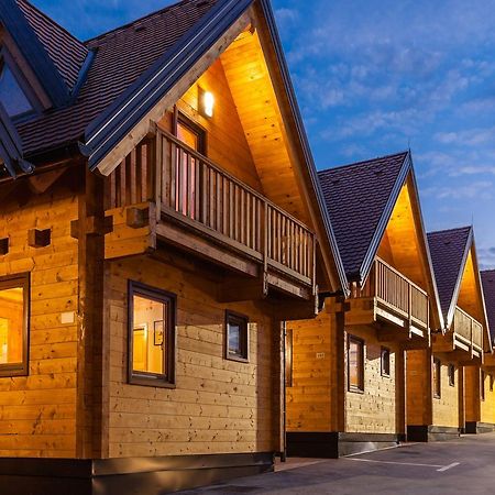 Holiday Park Macola Грабовац Экстерьер фото