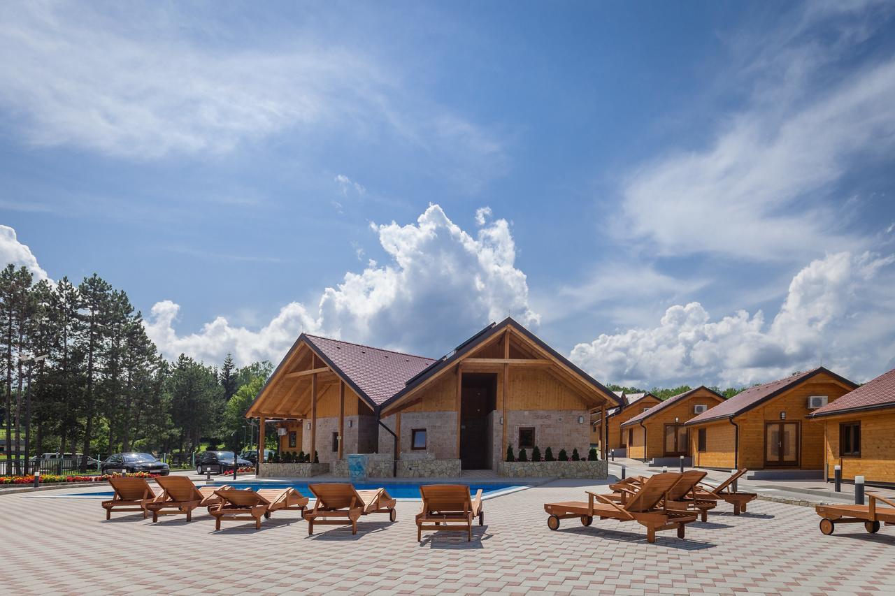 Holiday Park Macola Грабовац Экстерьер фото